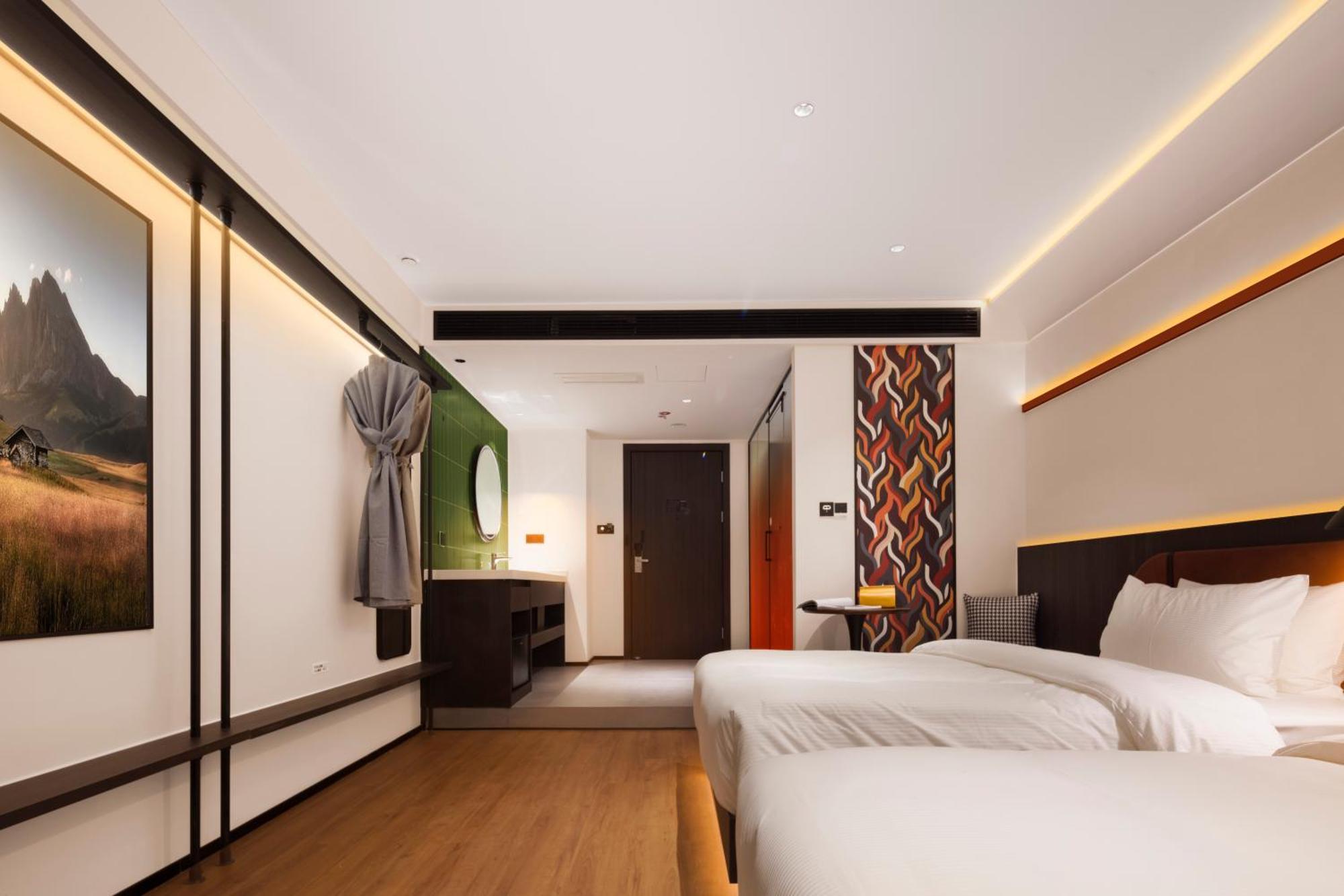 Mcsrh Hotel-Chongqing Jiefangbei Pedestrian Street Eksteriør billede